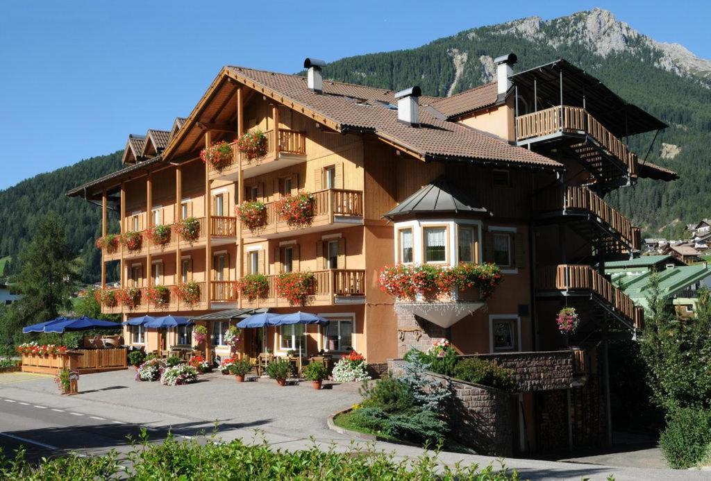 Hotel Vallechiara موينا المظهر الخارجي الصورة