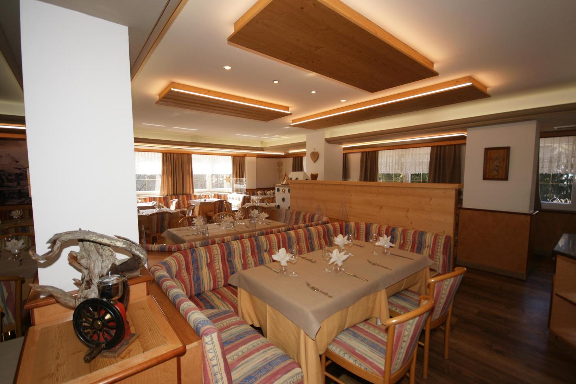 Hotel Vallechiara موينا المظهر الخارجي الصورة